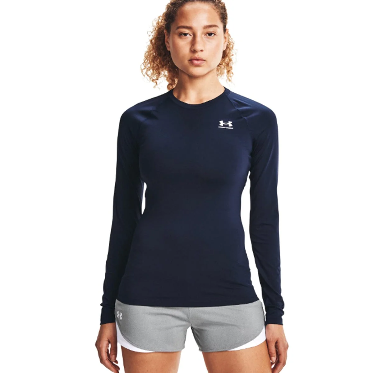 Does the women's heatgear compression long sleeve wick sweat and dry quickly?