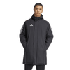 What type of material is used to line the pockets of this parka?