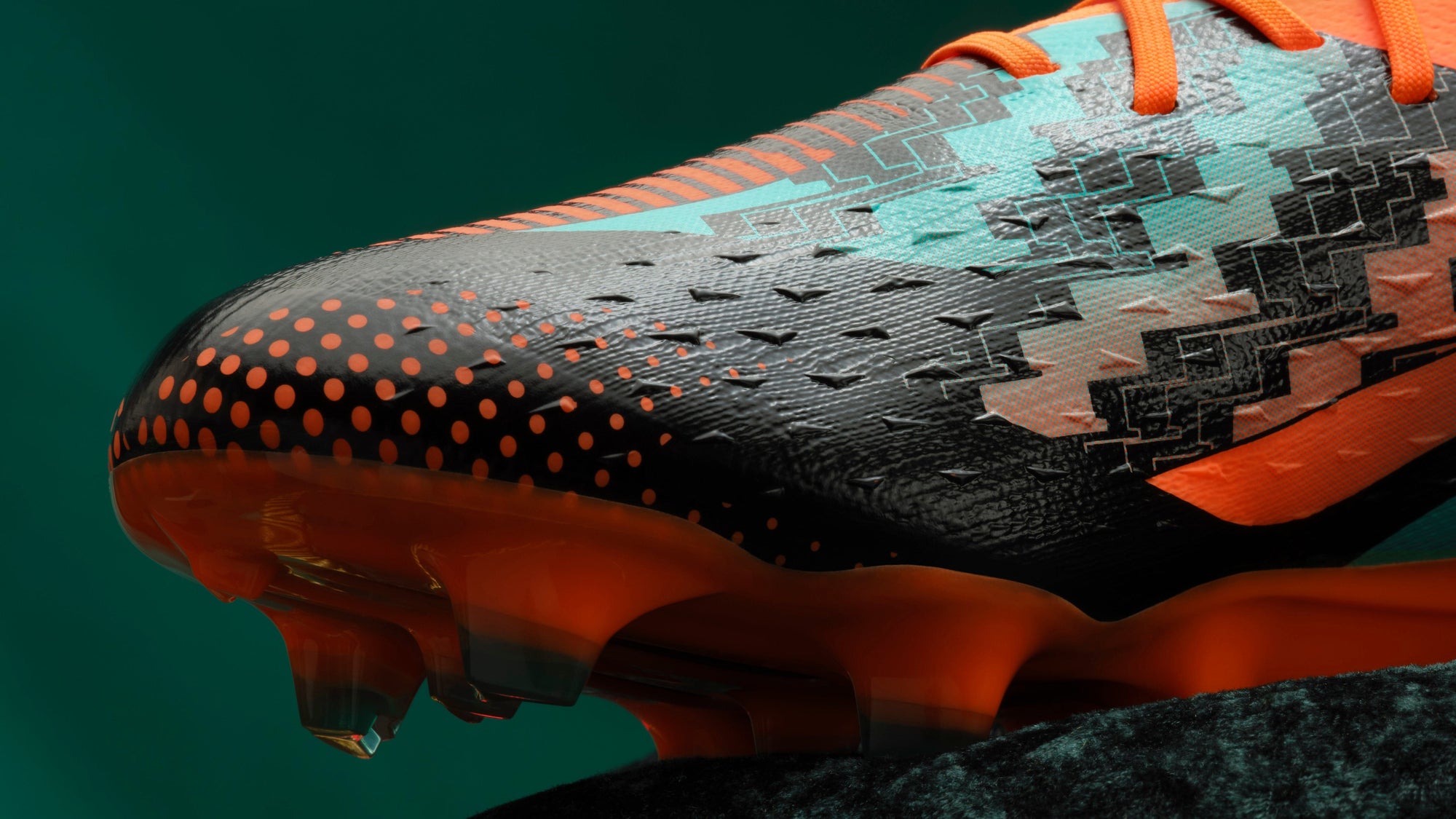 Unleash Your Inner Messi: A Comprehensive Guide to Choosing the Perfect Soccer Cleats for Optimal Performance