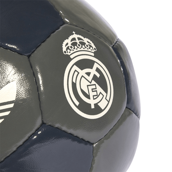 adidas Real Madrid Away Club Ball | IX4021 - Goal Kick Soccer