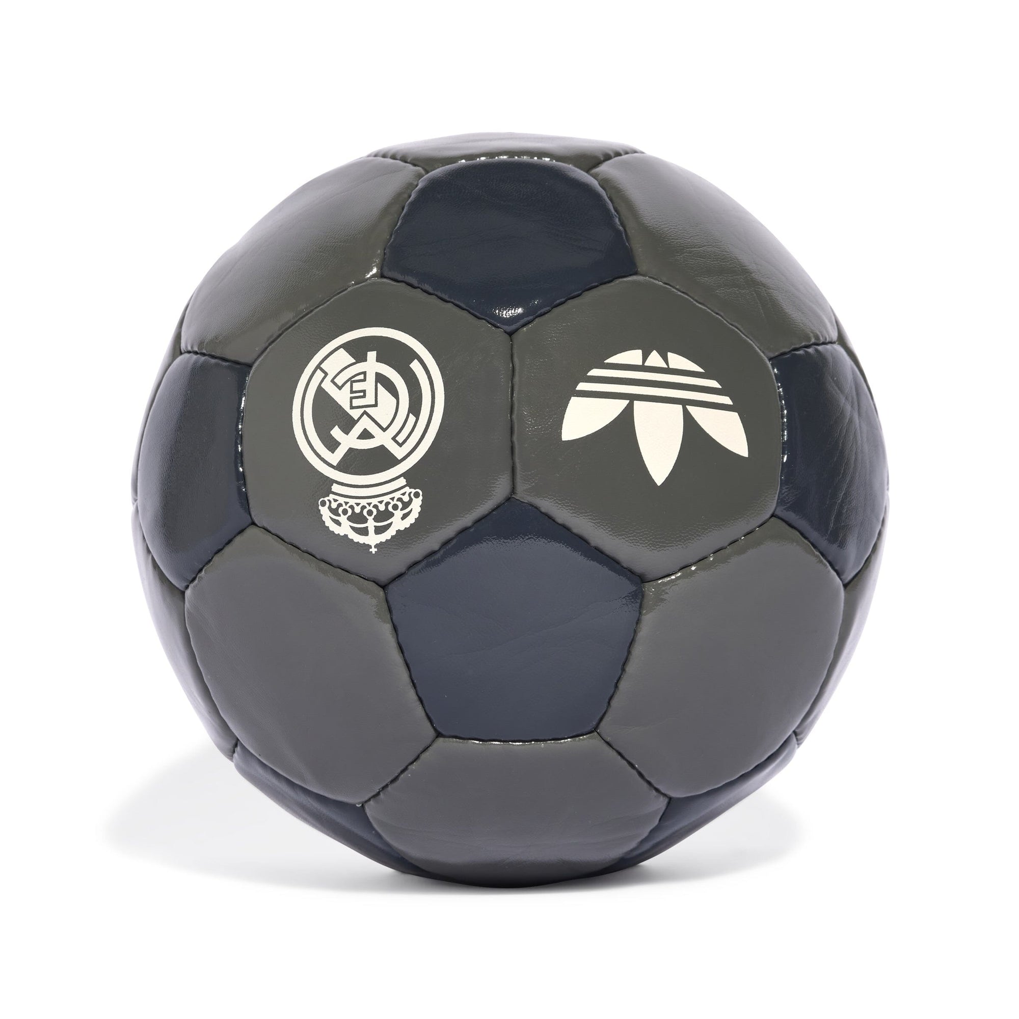 adidas Real Madrid Away Club Ball | IX4021 Soccer Ball Adidas 