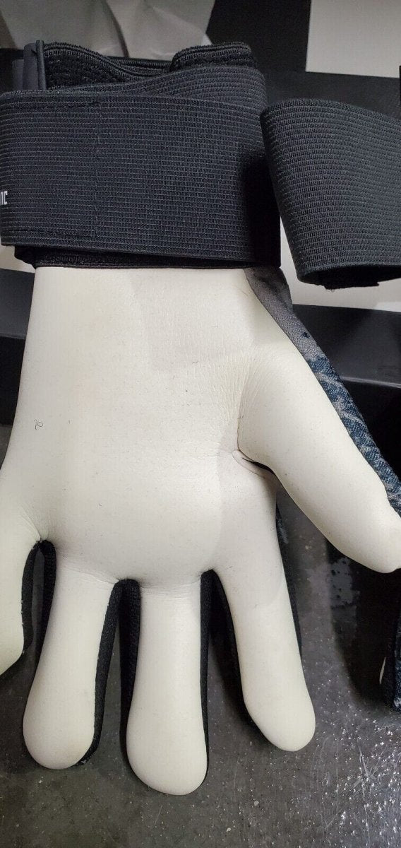 adidas hockey glove