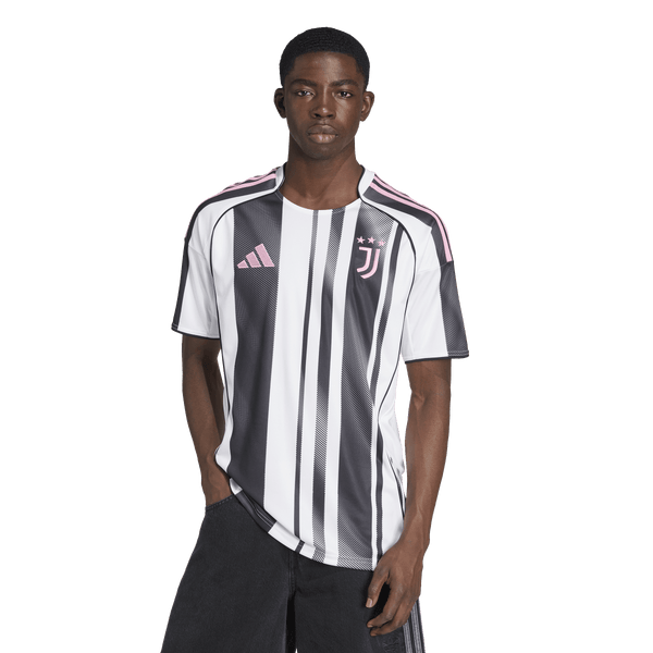 adidas Juventus home jersey