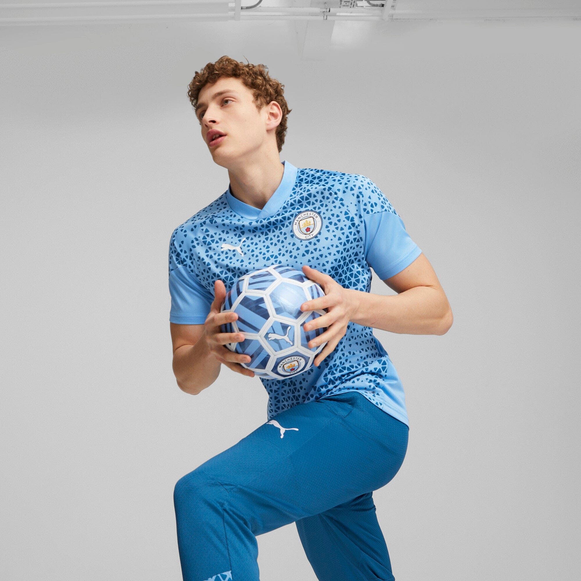 Puma football training tops online