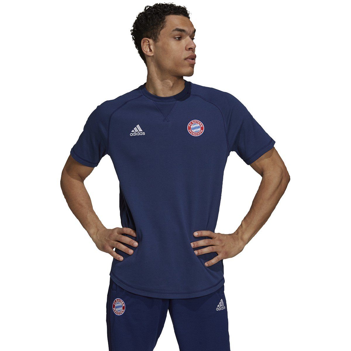 adidas Men&#39;s FC Bayern Travel Tee | GR0698 Adidas 