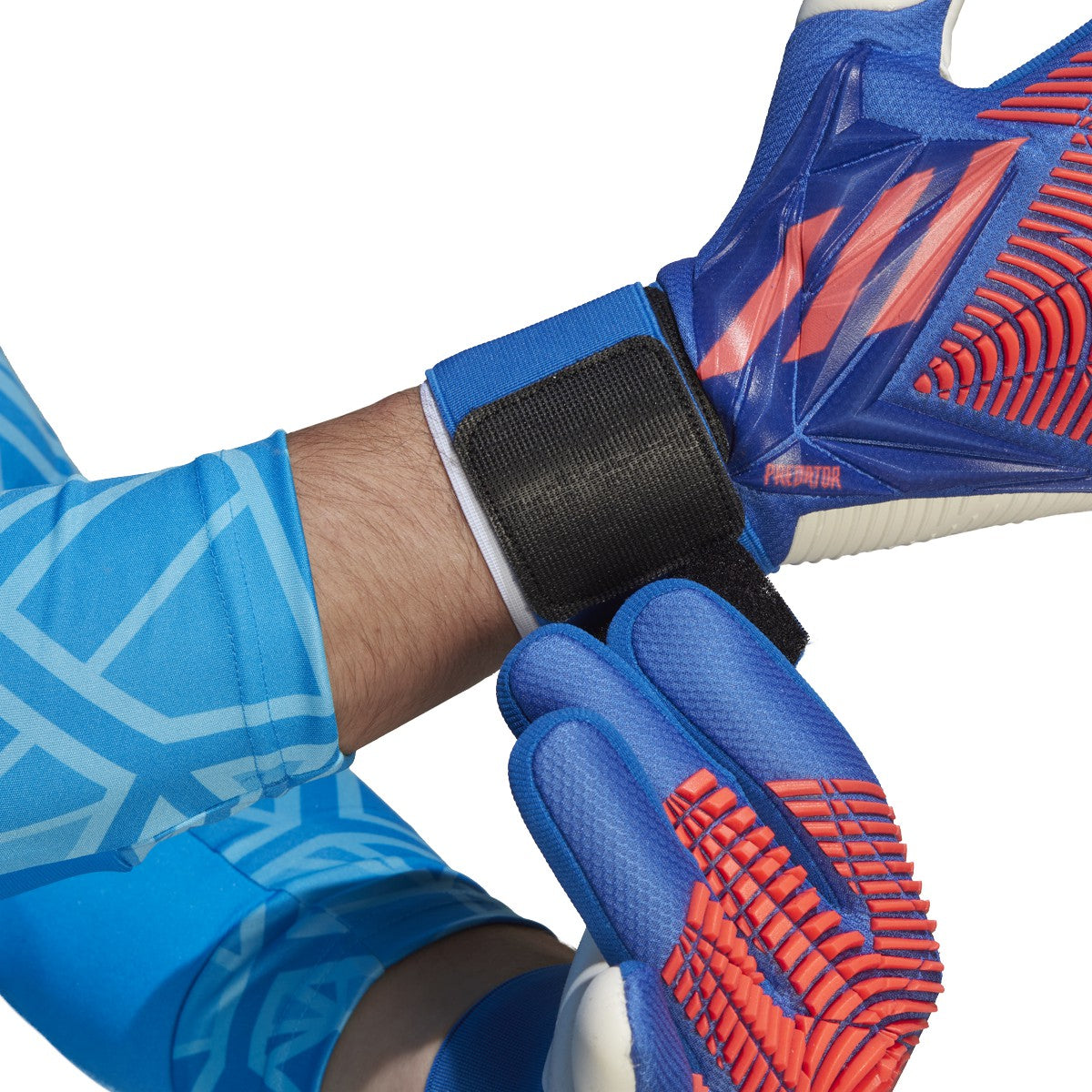 adidas Predator Glove Competition